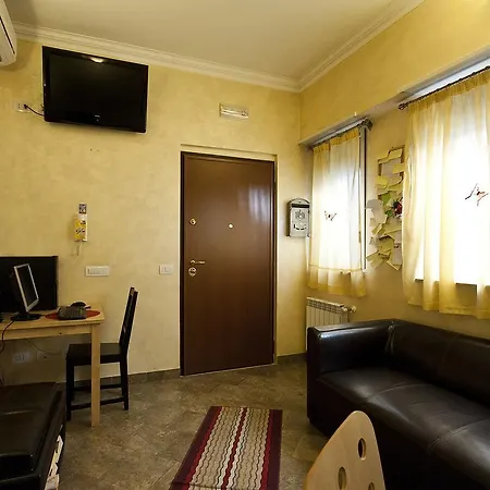 La Porta 3* Рим